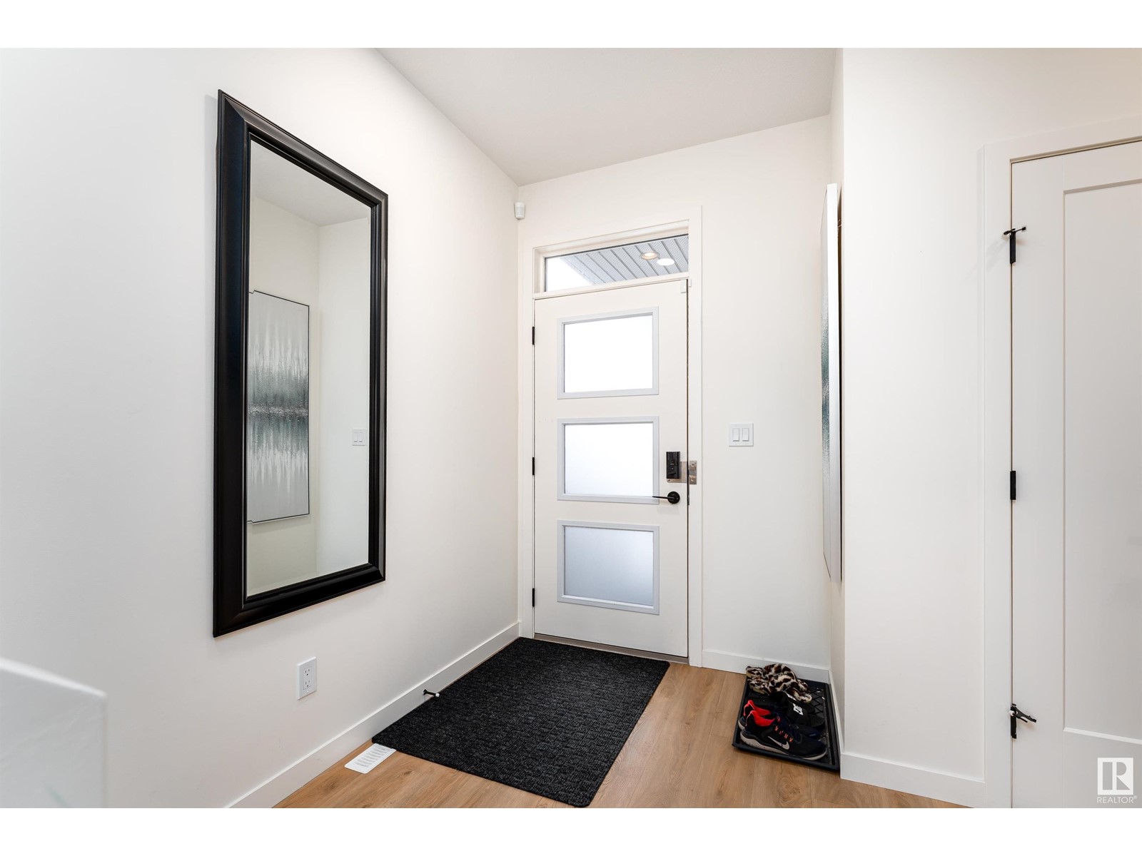 3947 5 AV SW