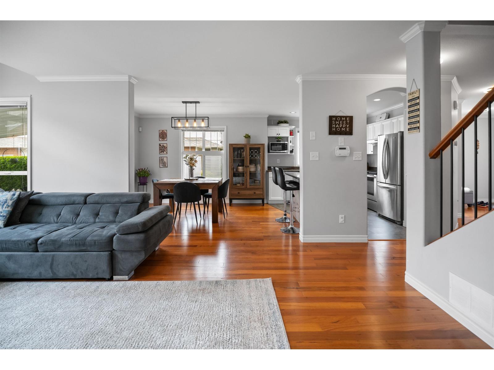 10 7475 GARNET DRIVE|Sardis West Vedder