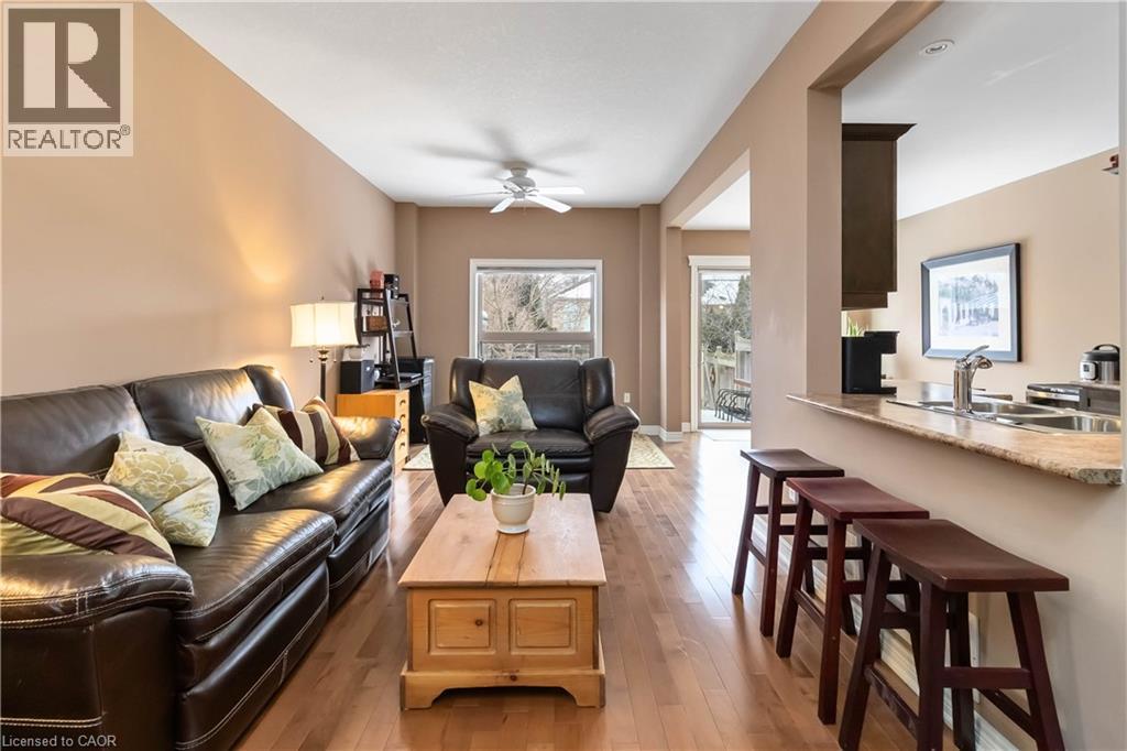 1036 FERNRIDGE Common