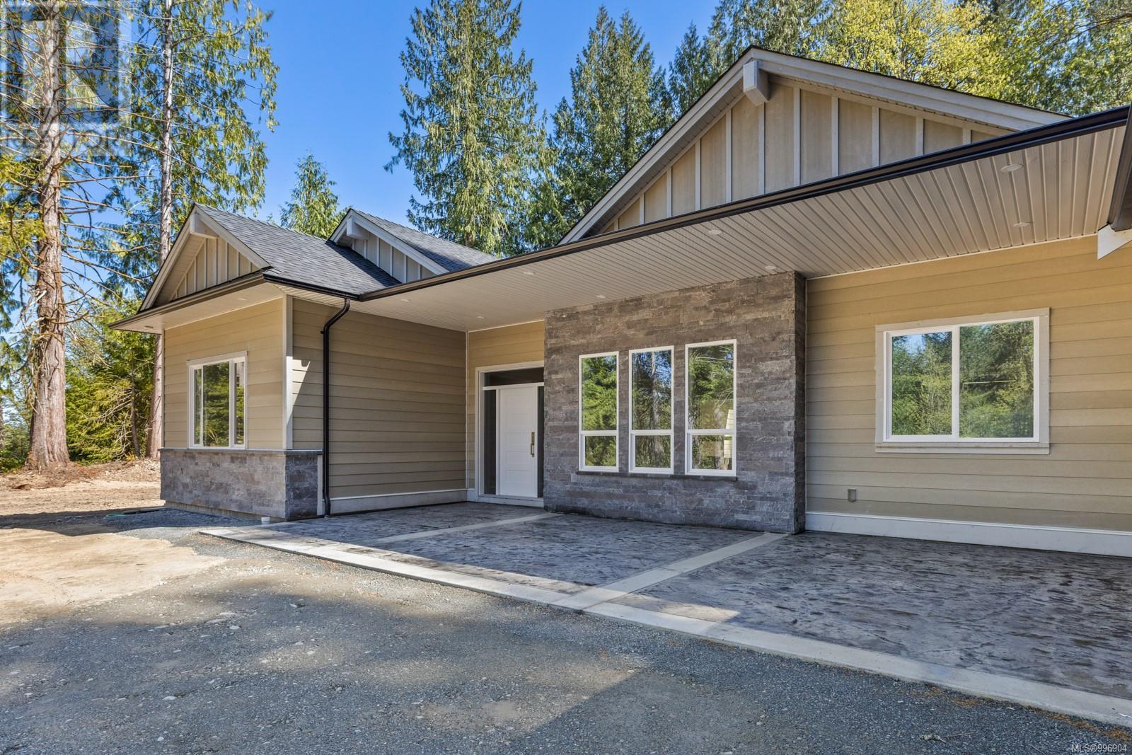 1054 Fern Ridge Dr