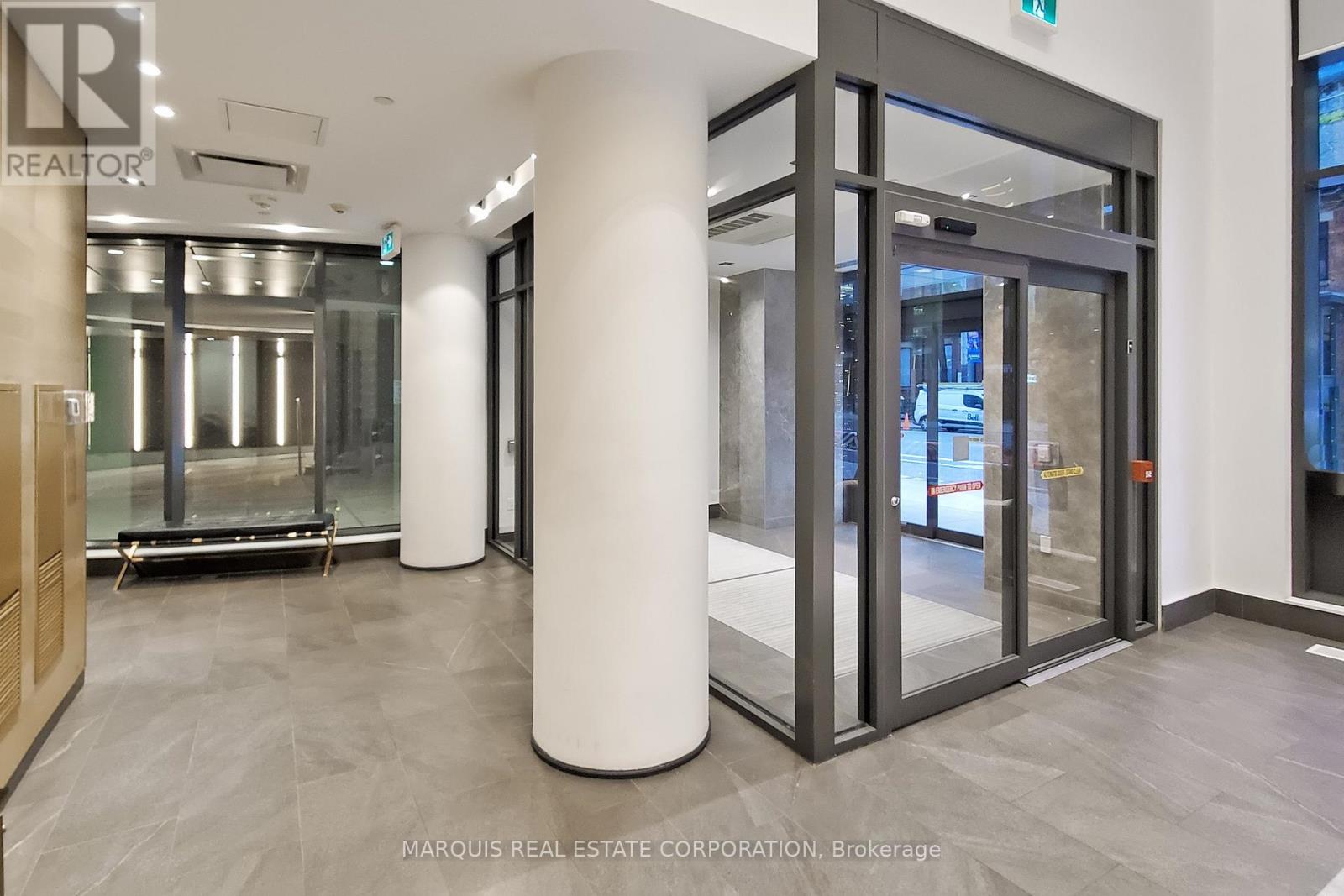 505 - 330 RICHMOND STREET W