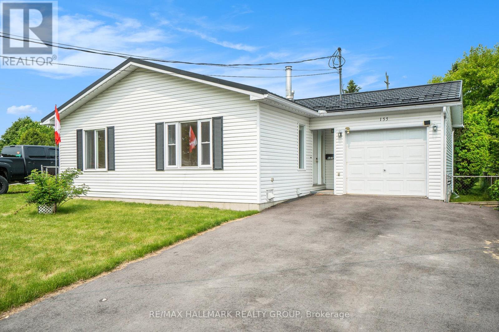155 EDWARD STREET S