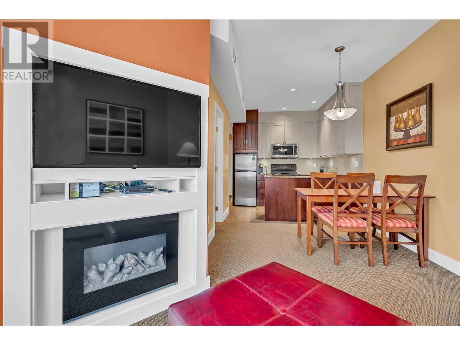 12811 Lakeshore Drive South Unit# 631