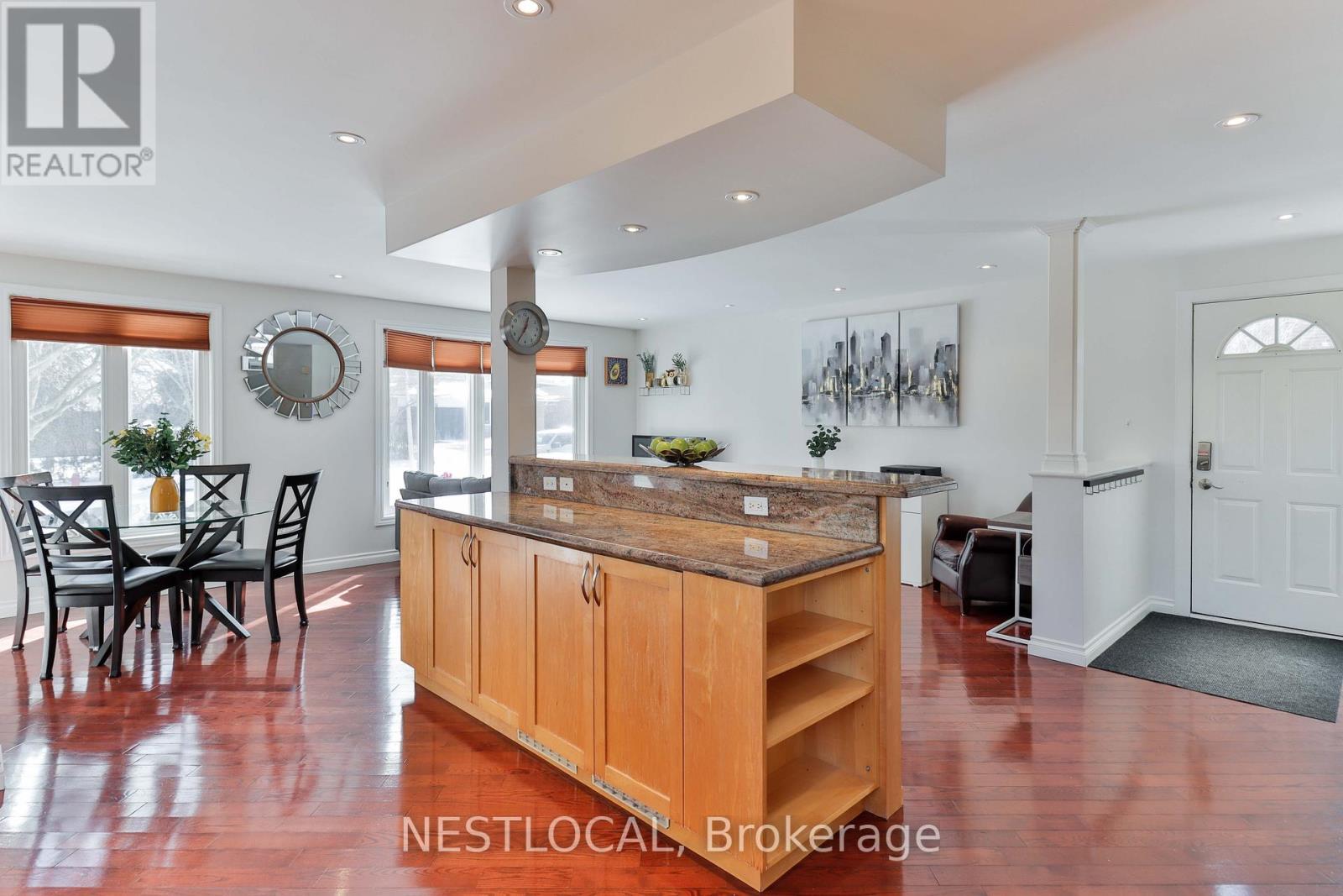 1286 LANDFAIR CRESCENT