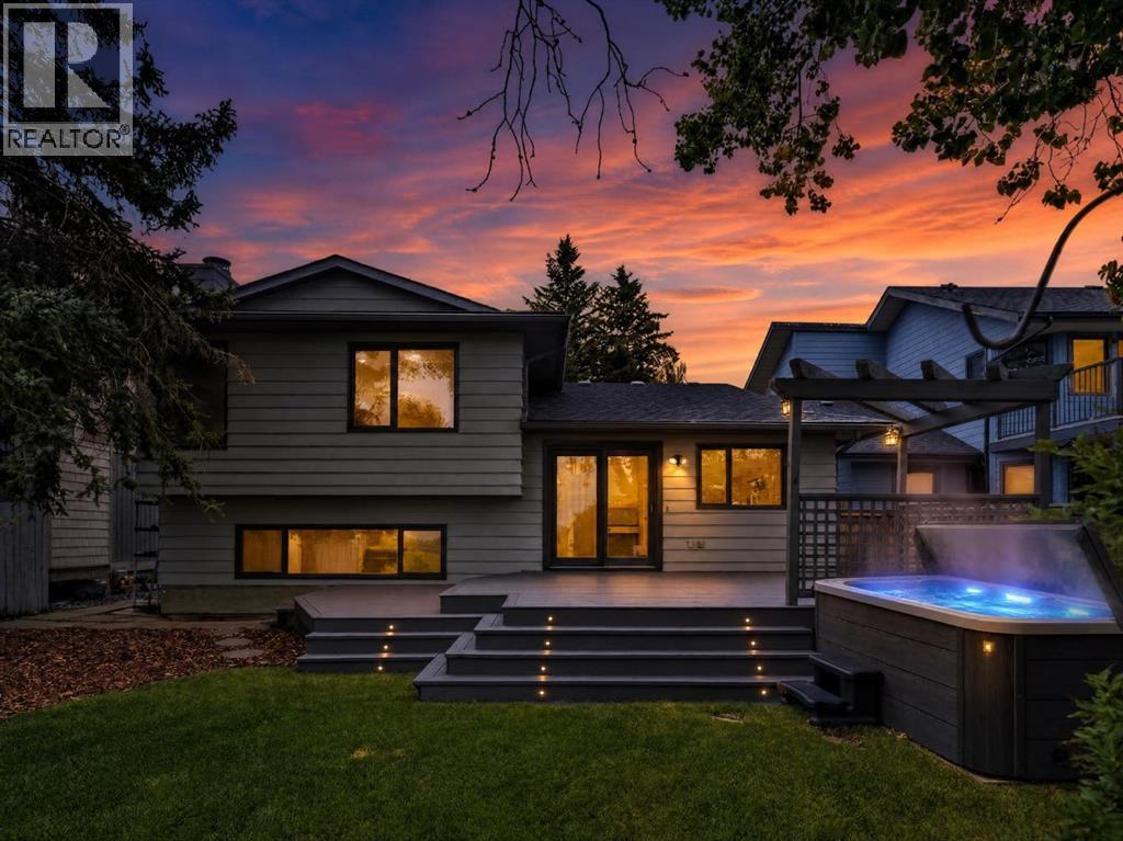 76 Deermoss Crescent SE