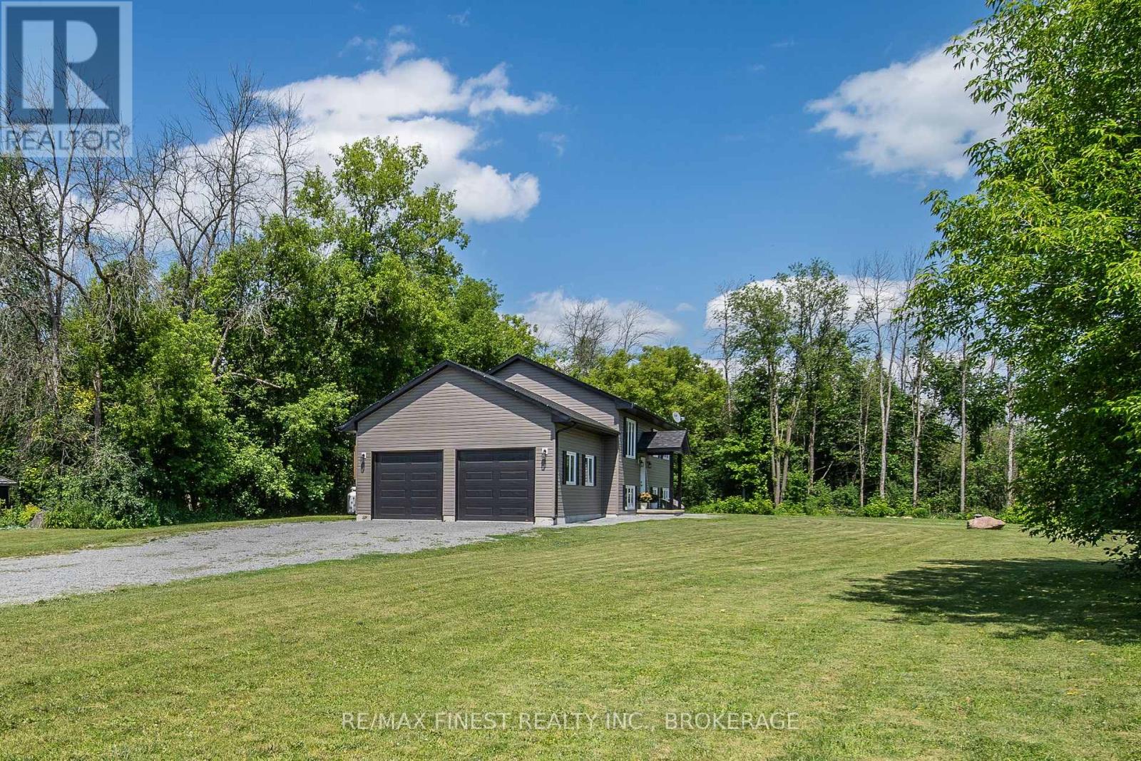 1524 LAKE ROAD