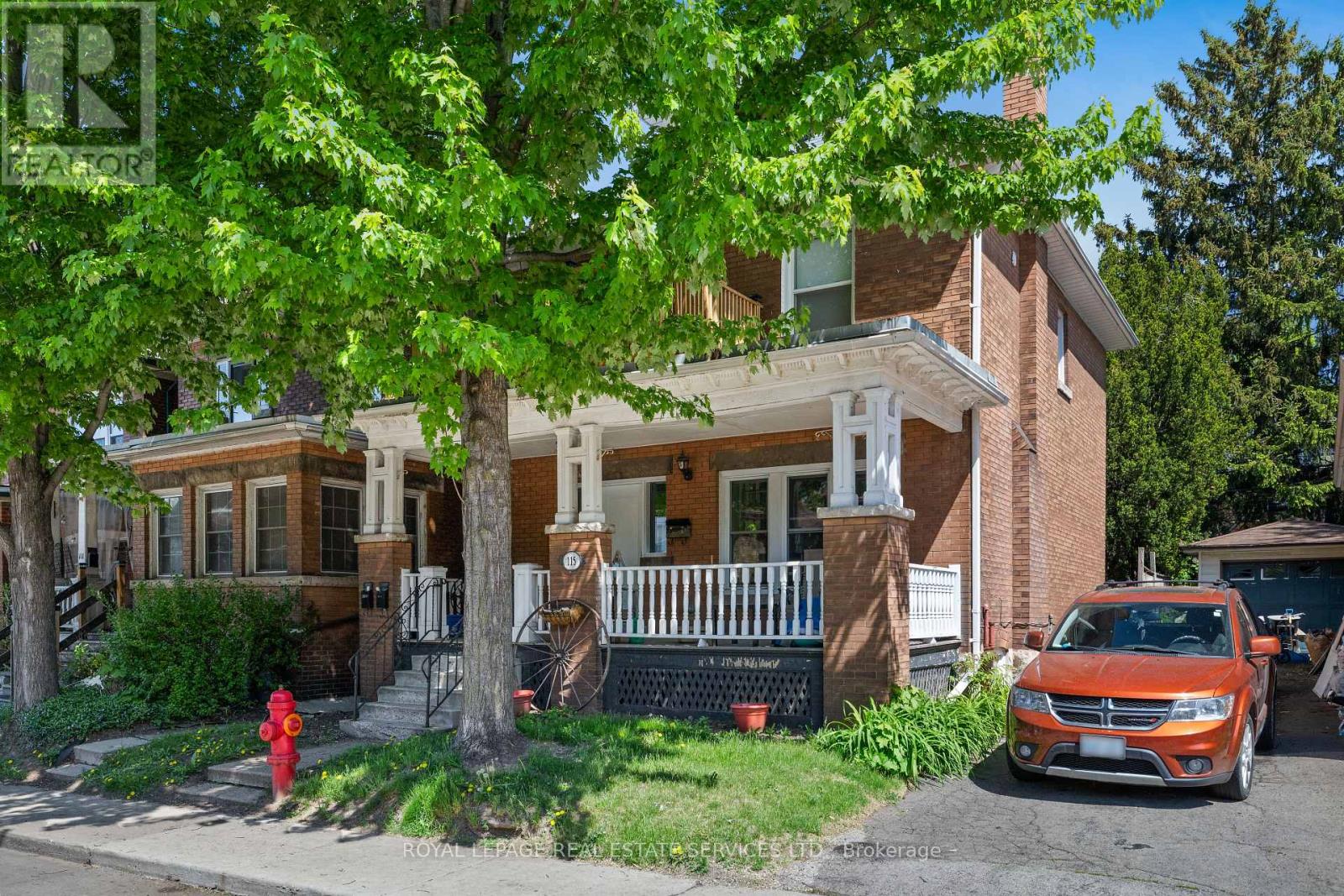 115 SPADINA AVENUE