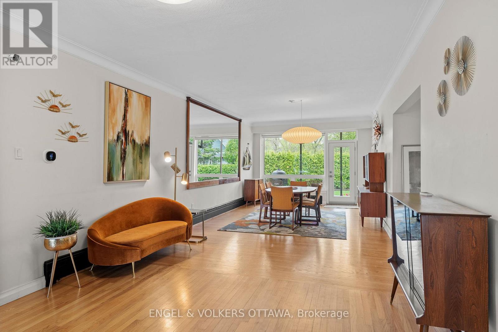 165 ISLAND PARK DRIVE