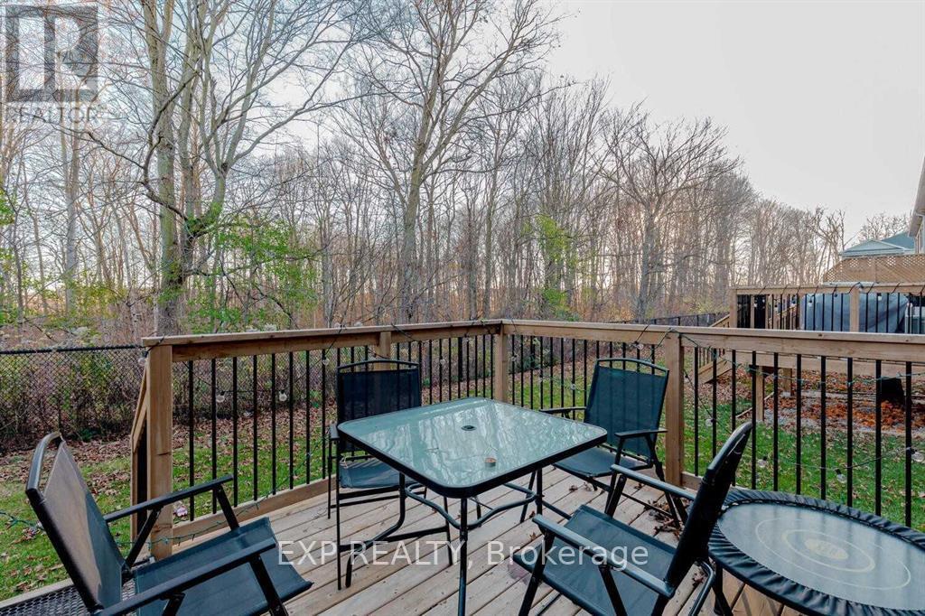 77 WOODEDGE CIRCLE