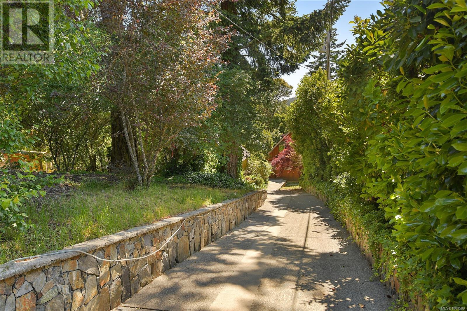 2874 Leigh Rd