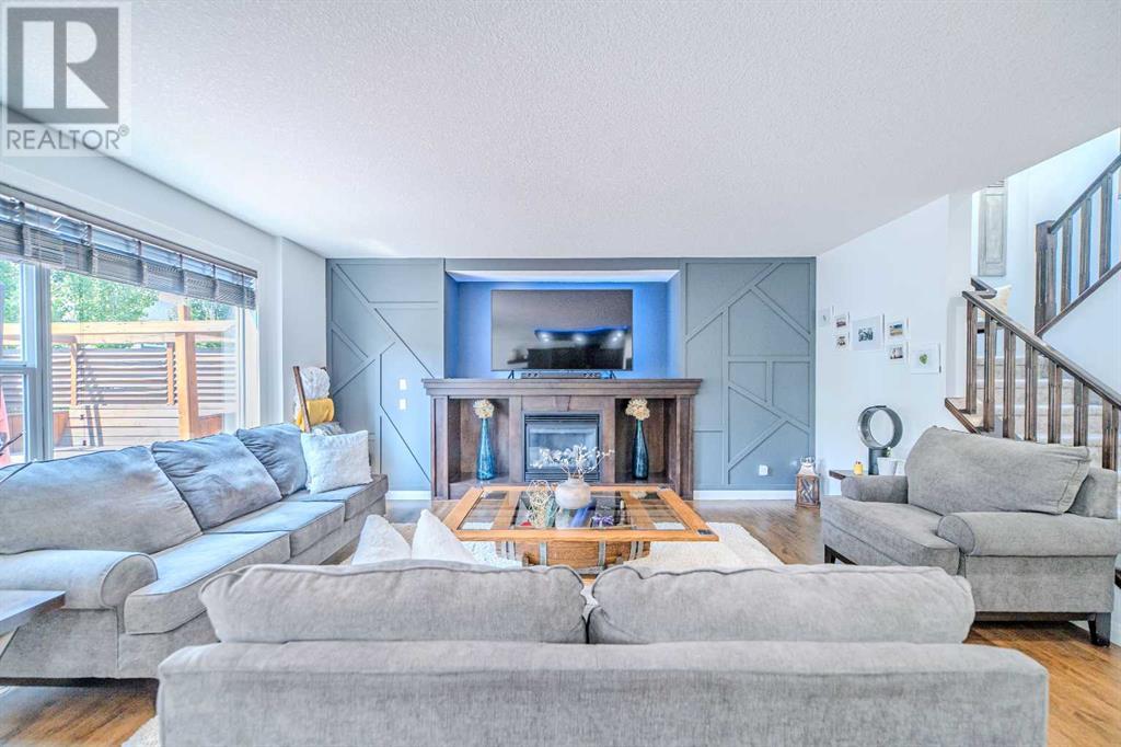 30 Silverado Bank Circle SW