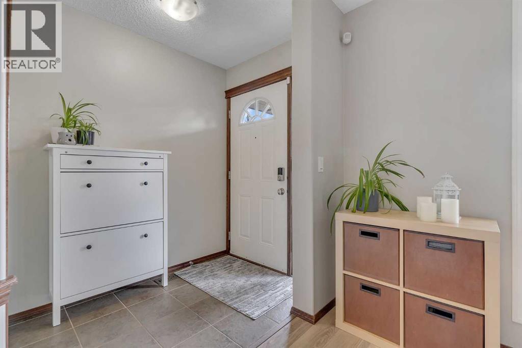 119 Silverado Range Close SW