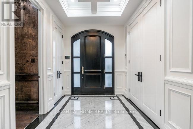 30 DENVER CRESCENT