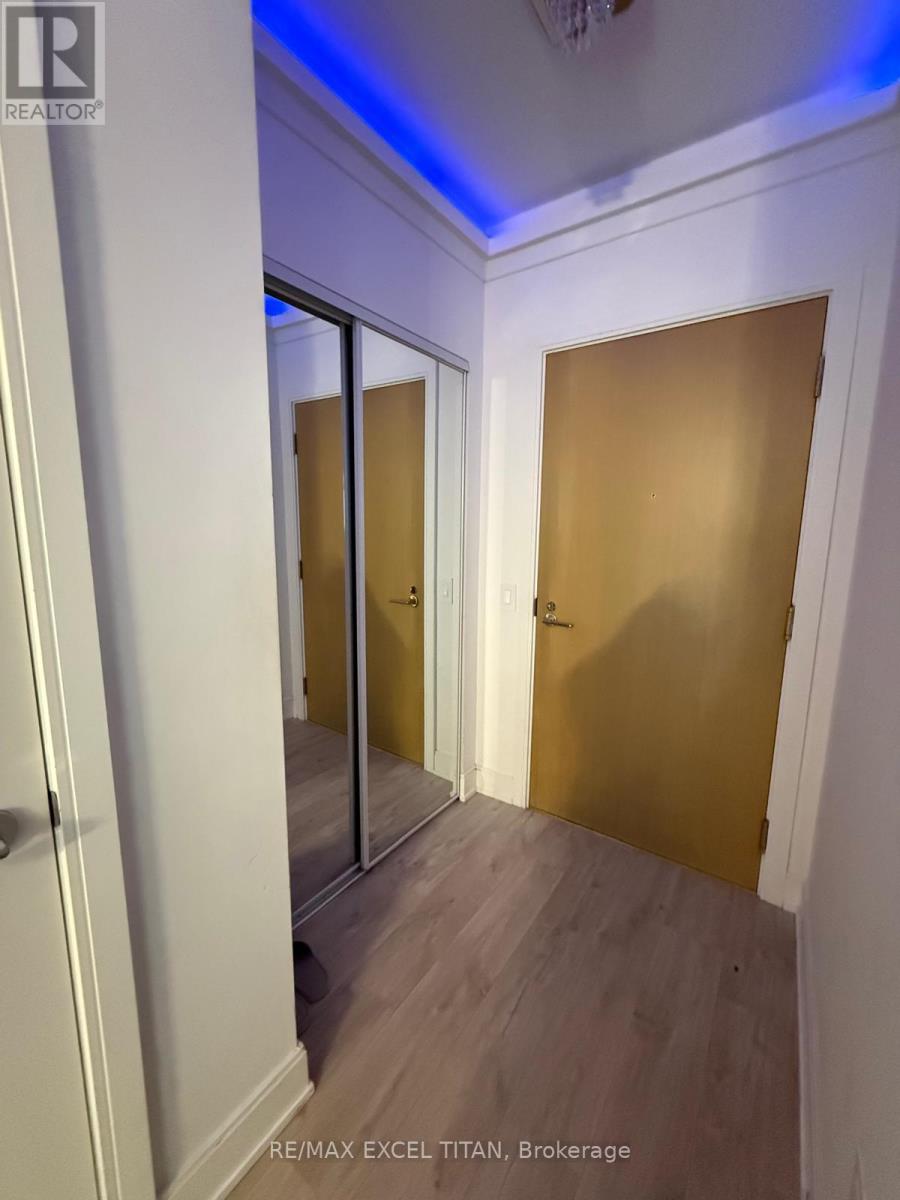 906 - 65 ANNIE CRAIG DRIVE