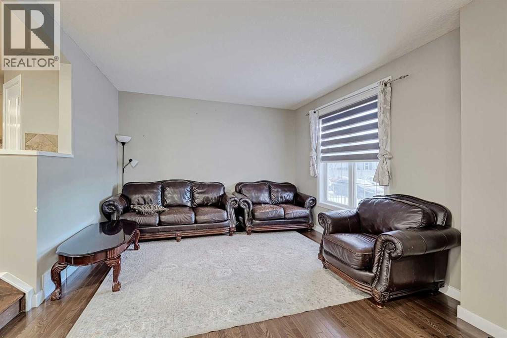 303 Saddlebrook Way NE