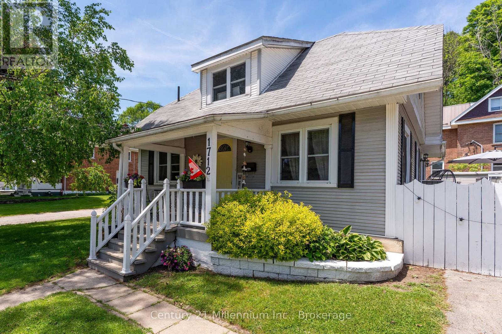 1712 5TH AVENUE W