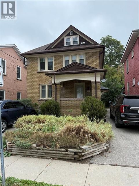 154 CHURCH Street Kitchener ON N2G2S6