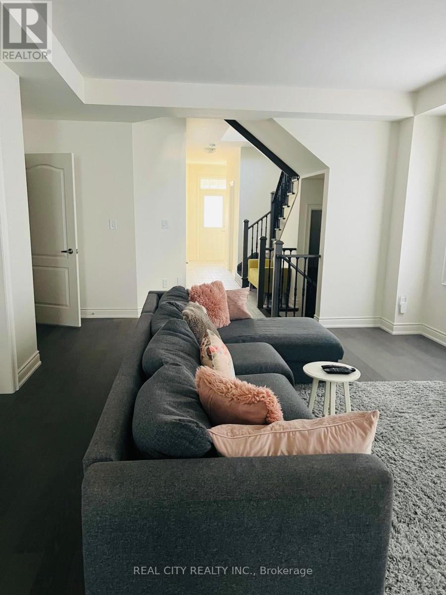 56 BLOOMFIELD CRESCENT