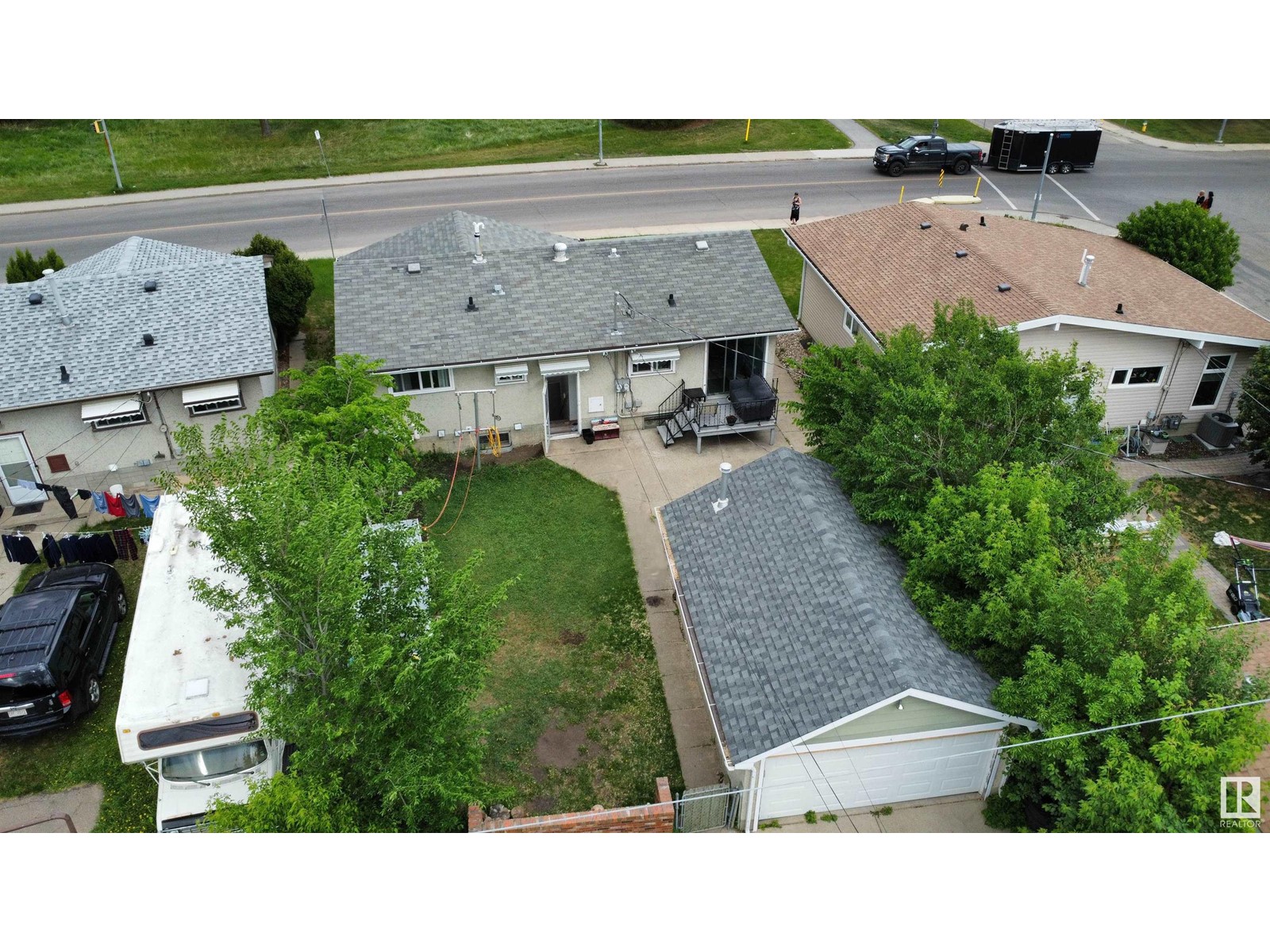 13408 90 ST NW