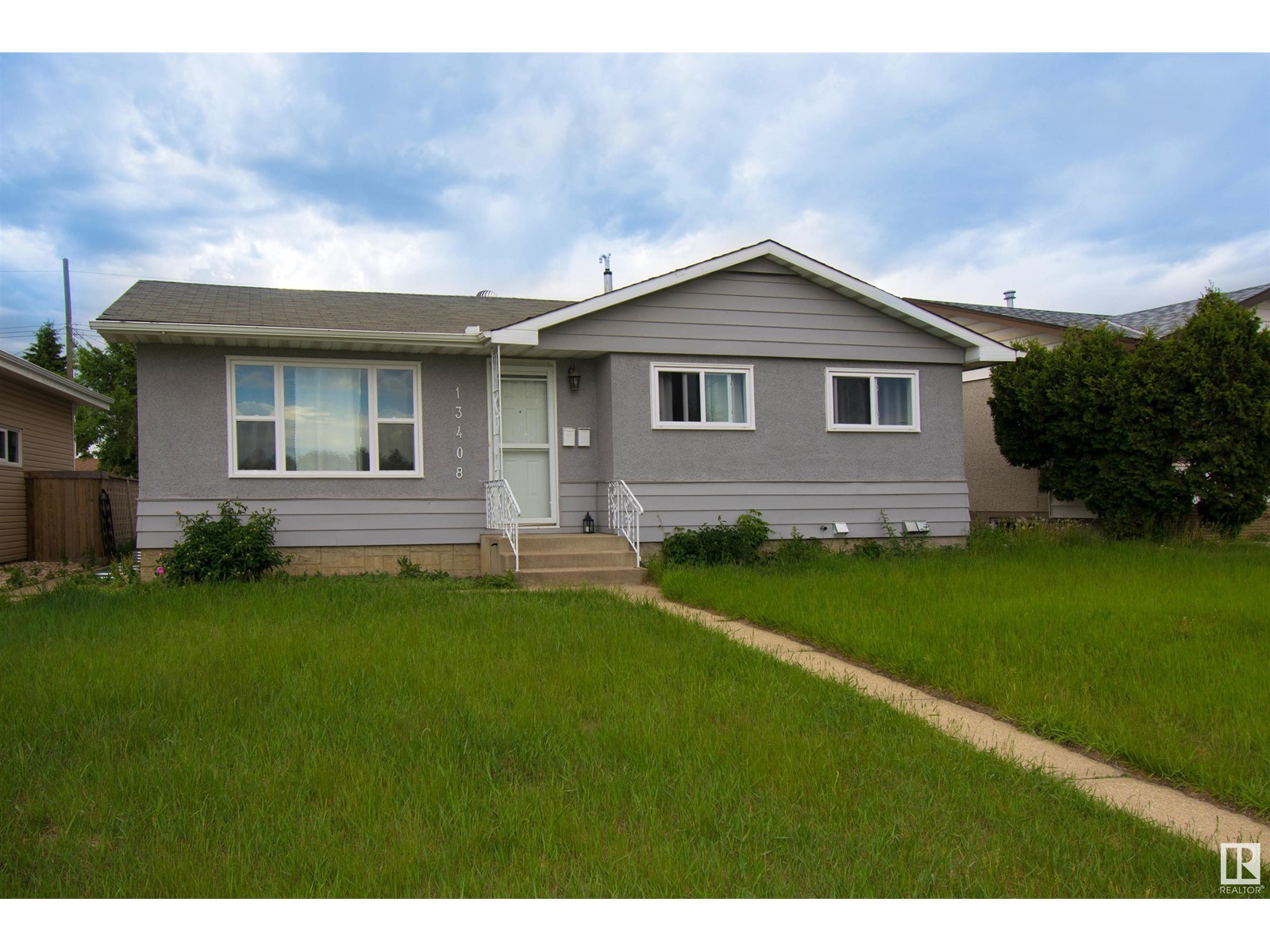 13408 90 ST NW