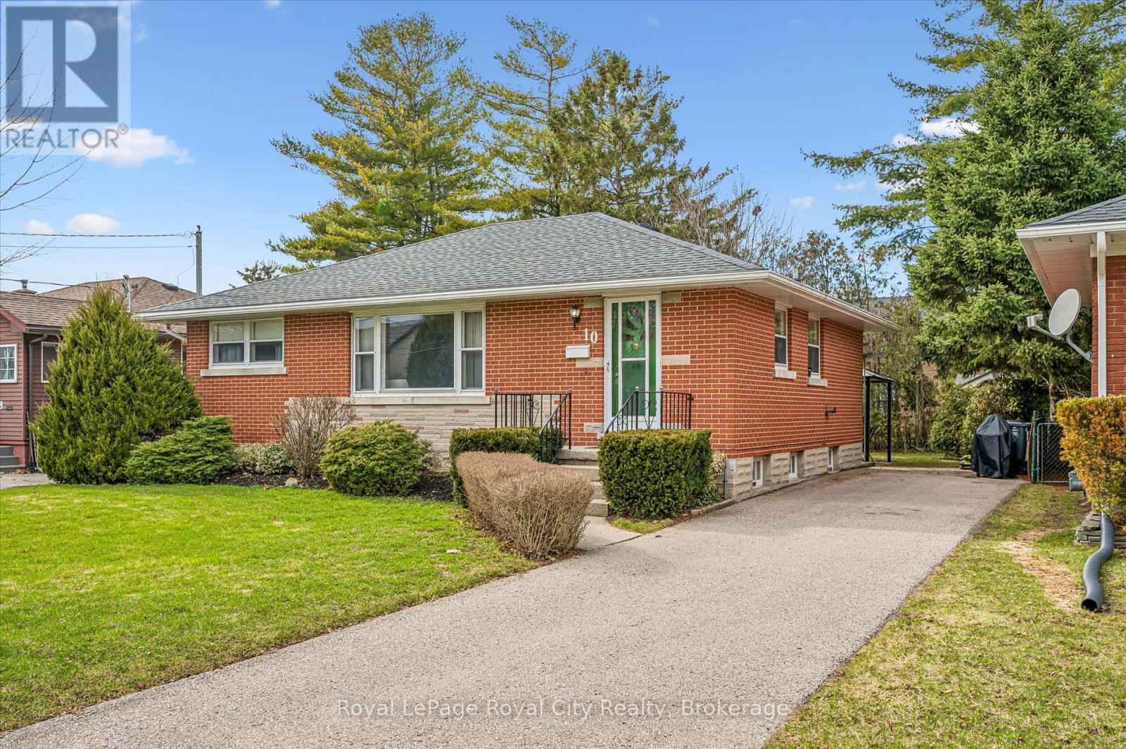 10 PAUL AVENUE