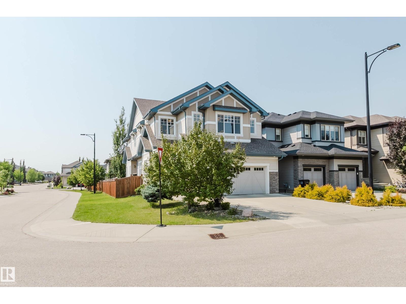 1504 AINSLIE PL SW