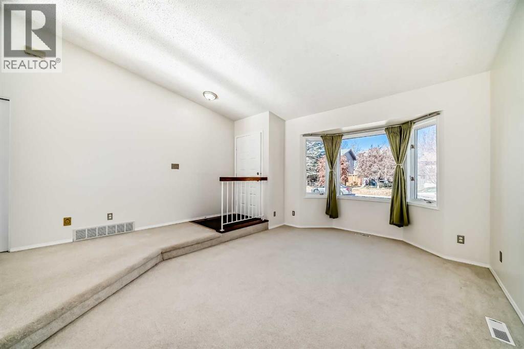 172 Sunvale Crescent SE