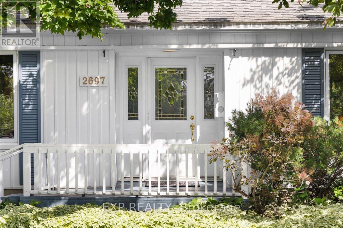2697 ULSTER CRESCENT