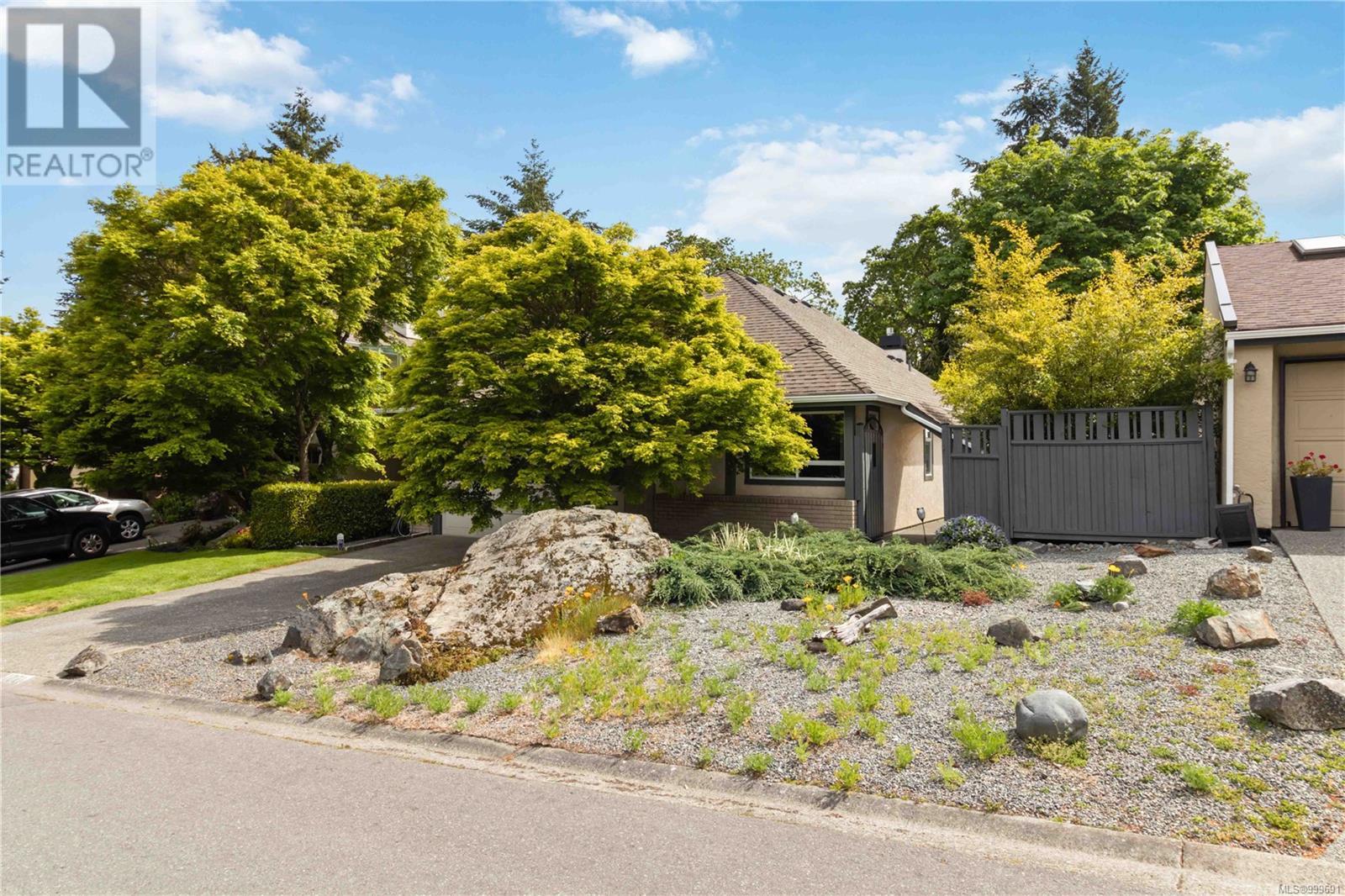 1021 Scottswood Lane