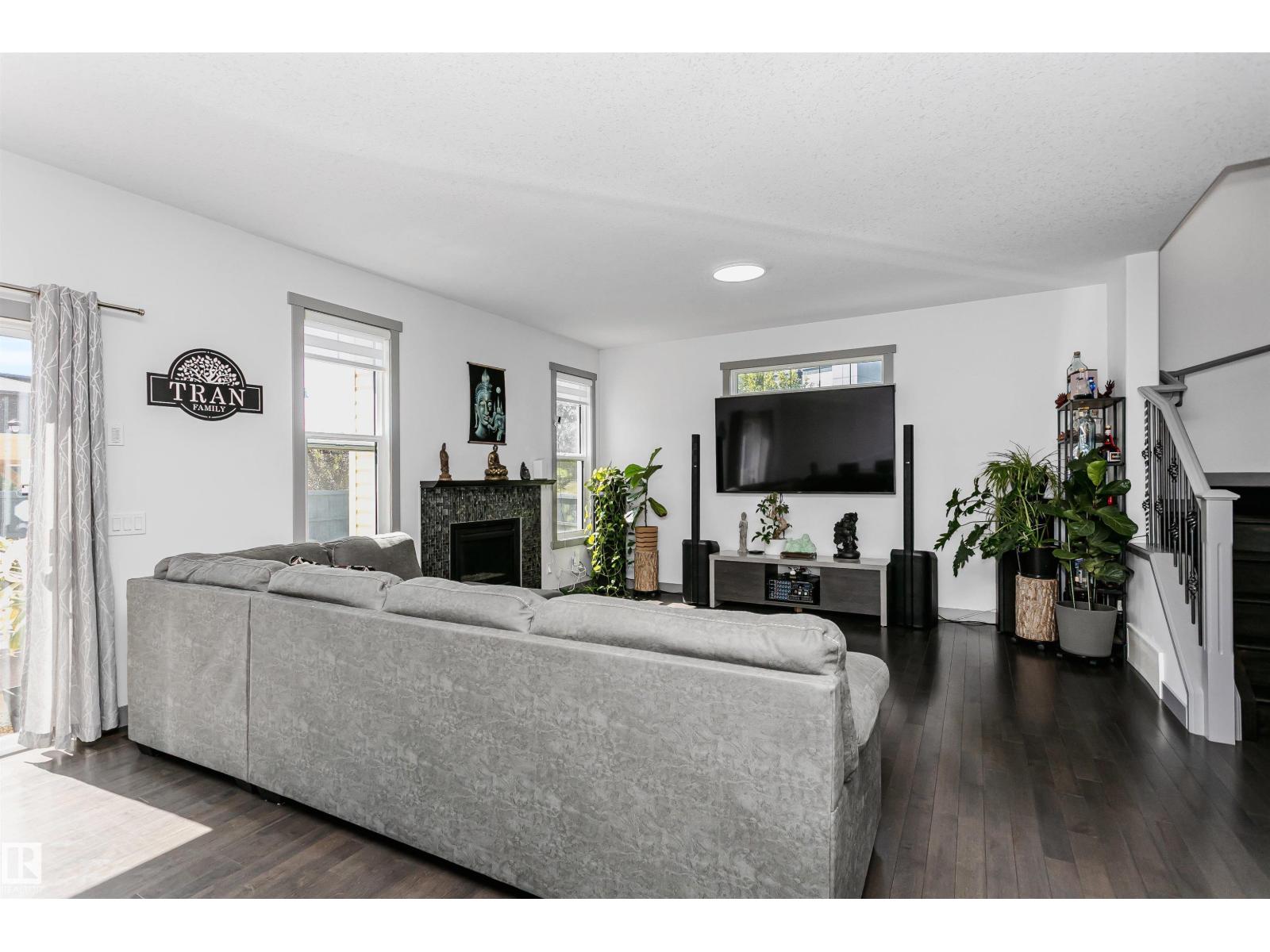7703 GETTY WD NW