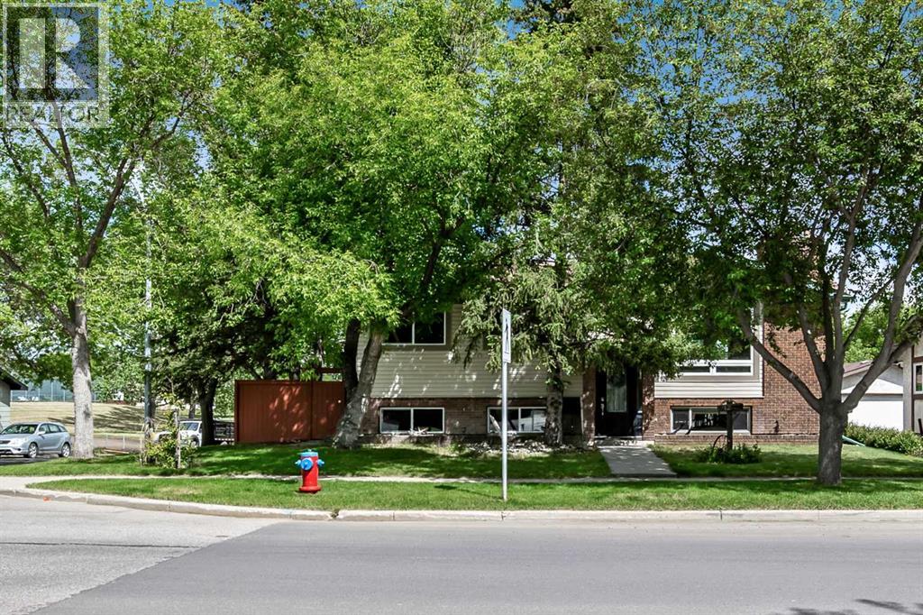 12 Robinson Drive