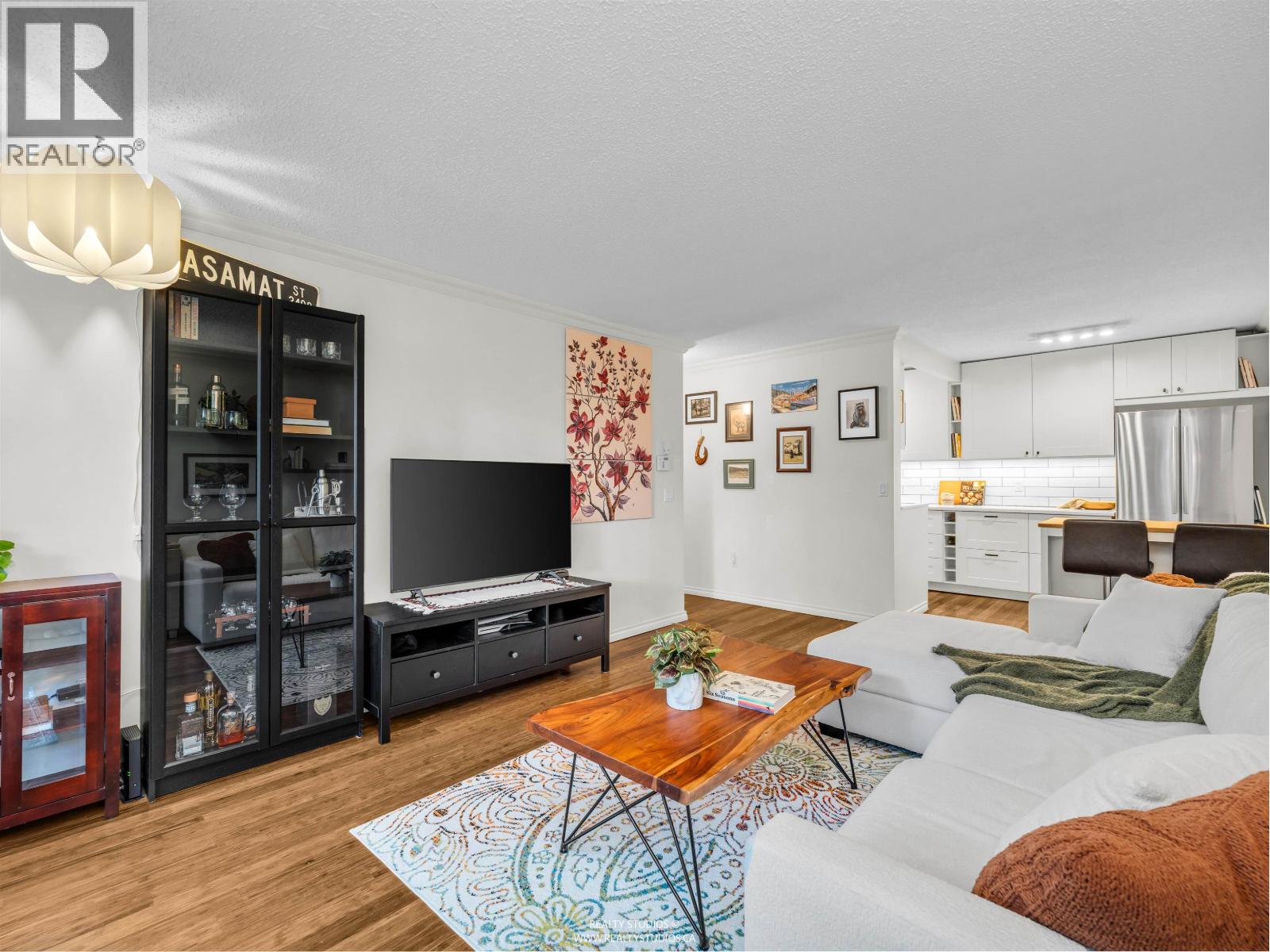 103 1412 W 14TH AVENUE