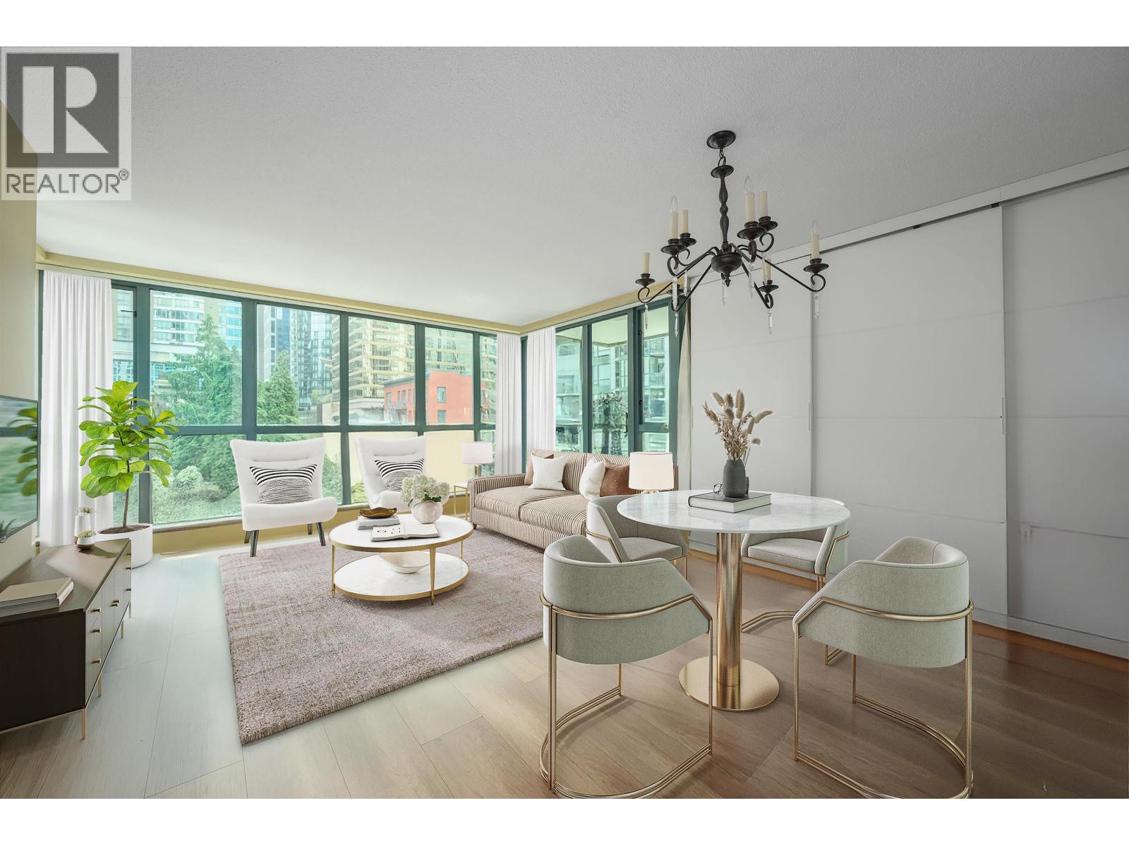 806 1238 MELVILLE STREET