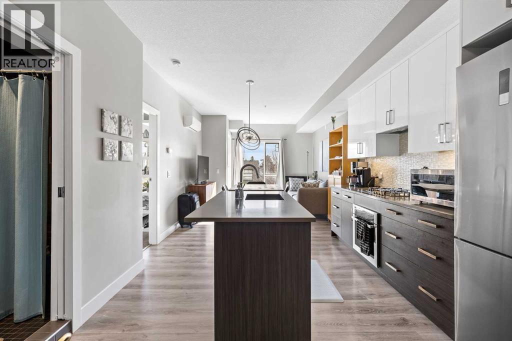 204, 1521 26 Avenue SW