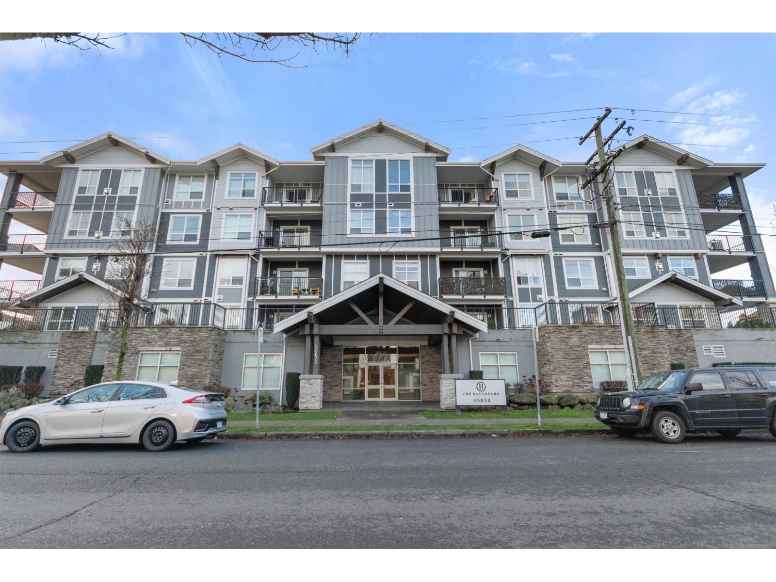 104 45630 SPADINA AVENUE|Chilliwack Proper West