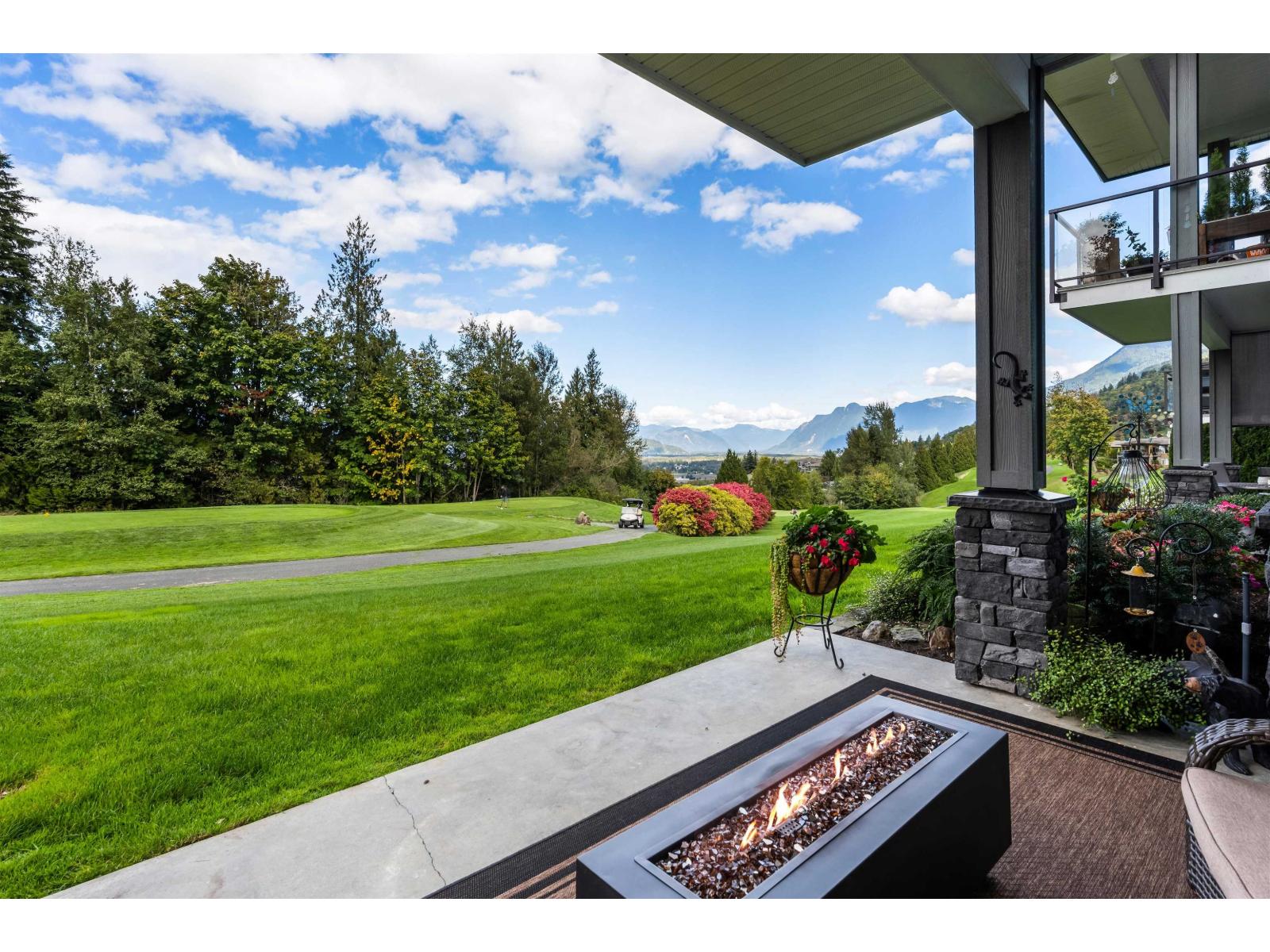 129 51096 FALLS COURT|Eastern Hillsides