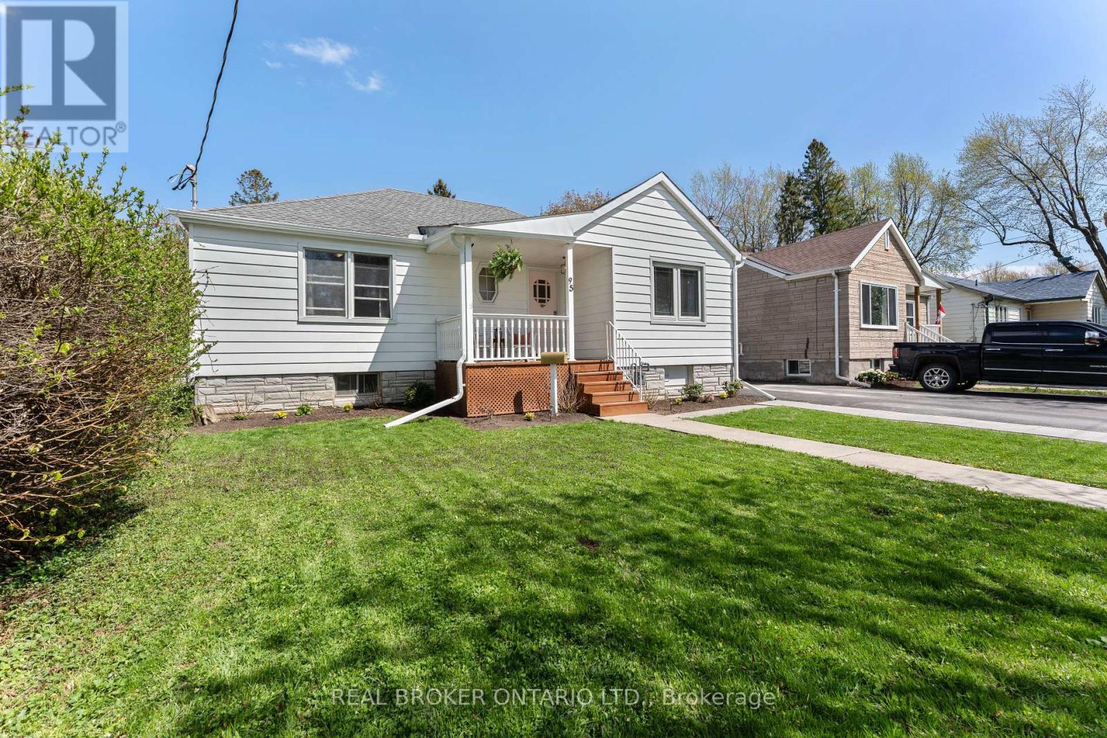 95 CAMERON STREET W