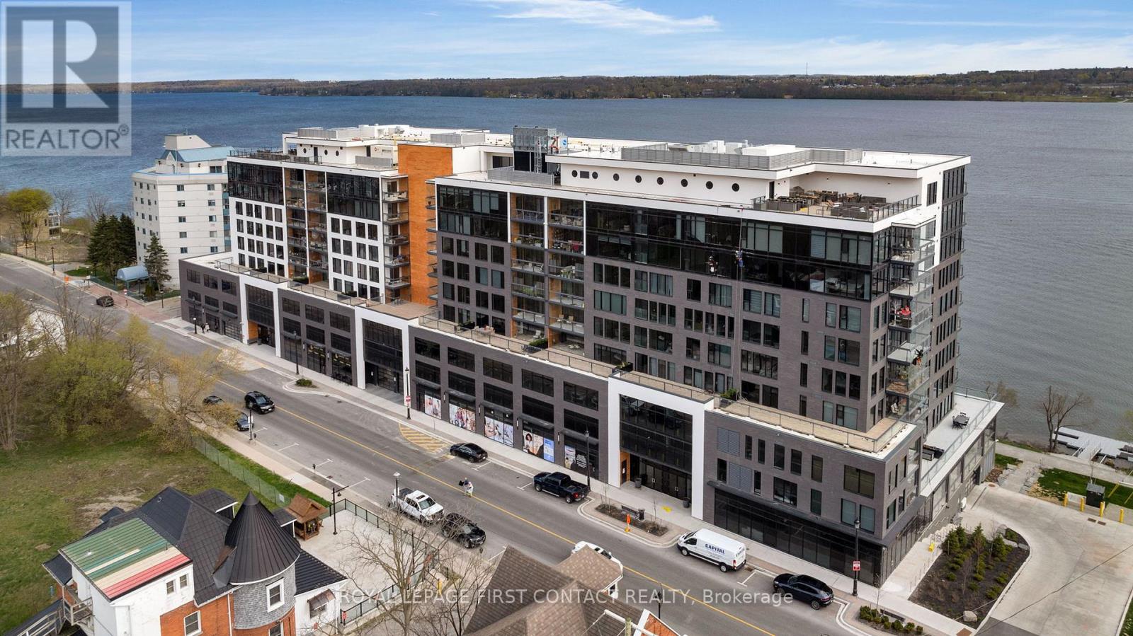 421 - 185 DUNLOP STREET E