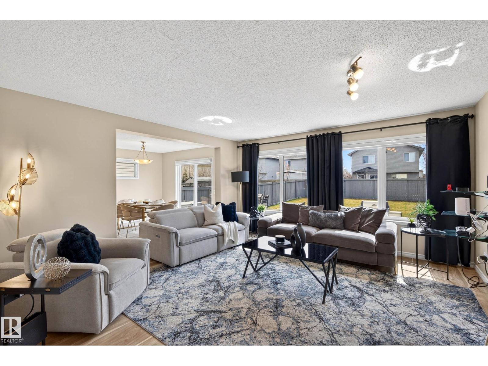 7723 7A AV SW