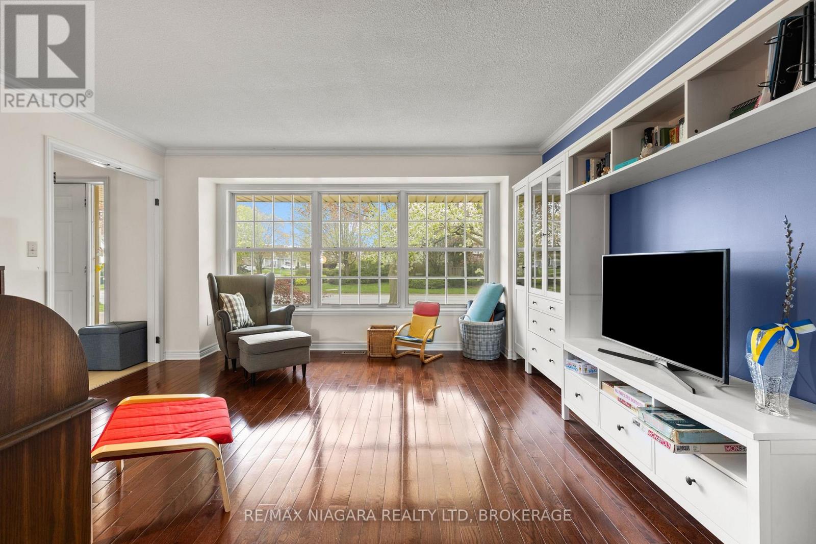 21 HOMESTEAD DRIVE
