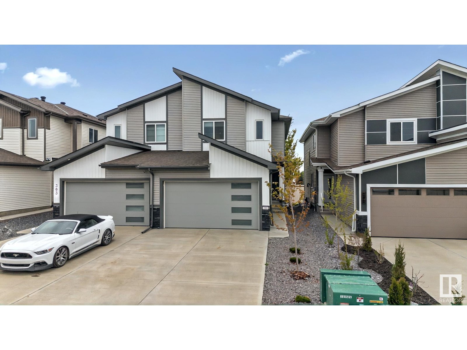 299 SAVOY CR