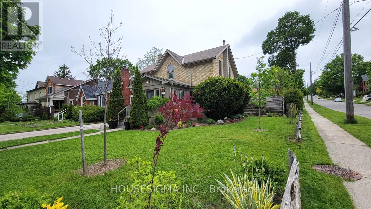 287 WATERLOO AVENUE