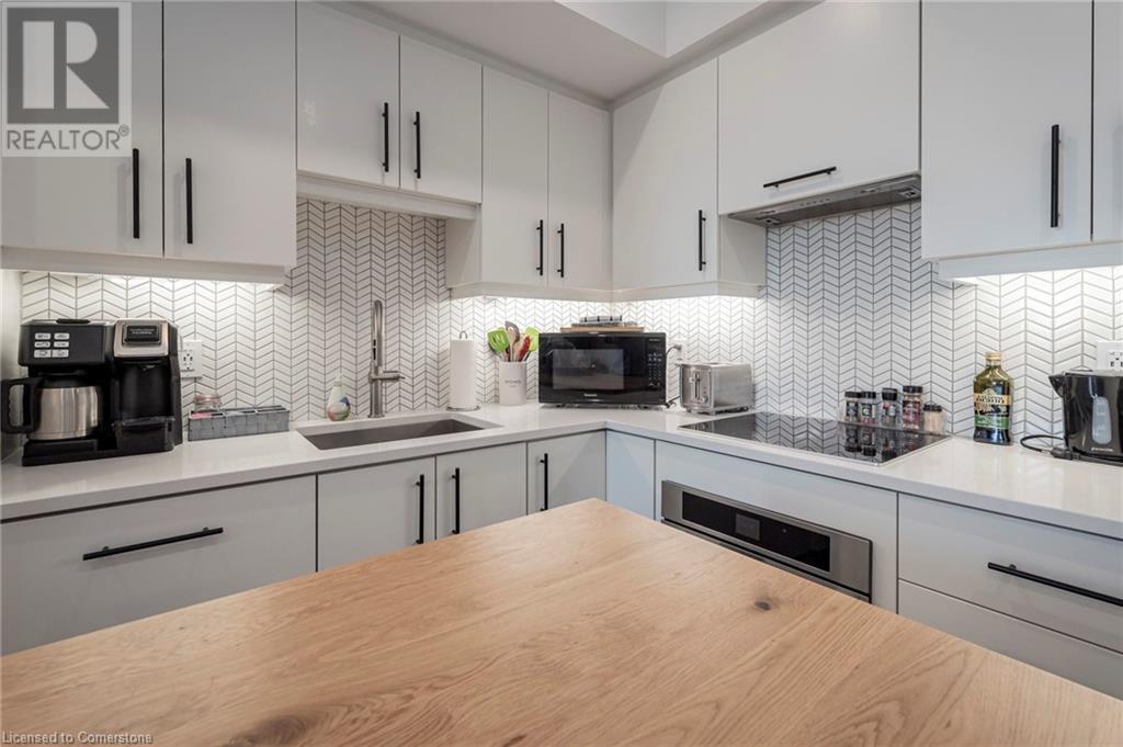 5 WELLINGTON Street S Unit# 411