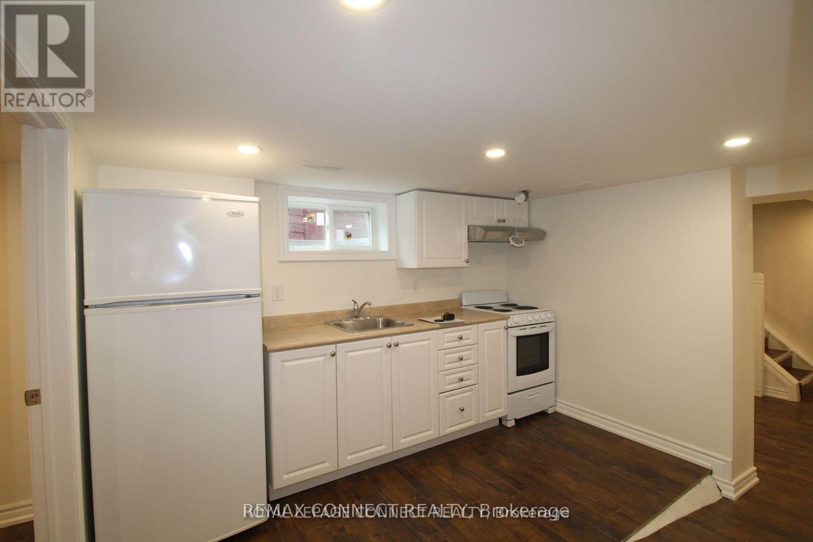 Photo 1 of 9 — LOWER - 50 BIRCHMOUNT ROAD Unit Lower, Toronto (Birchcliffe-Cliffside), ON M1N3J6