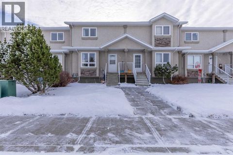 114 Lynx Cove N Lethbridge AB T1J6V4