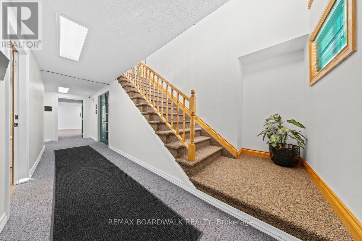 104 - 20 BENNETT STREET