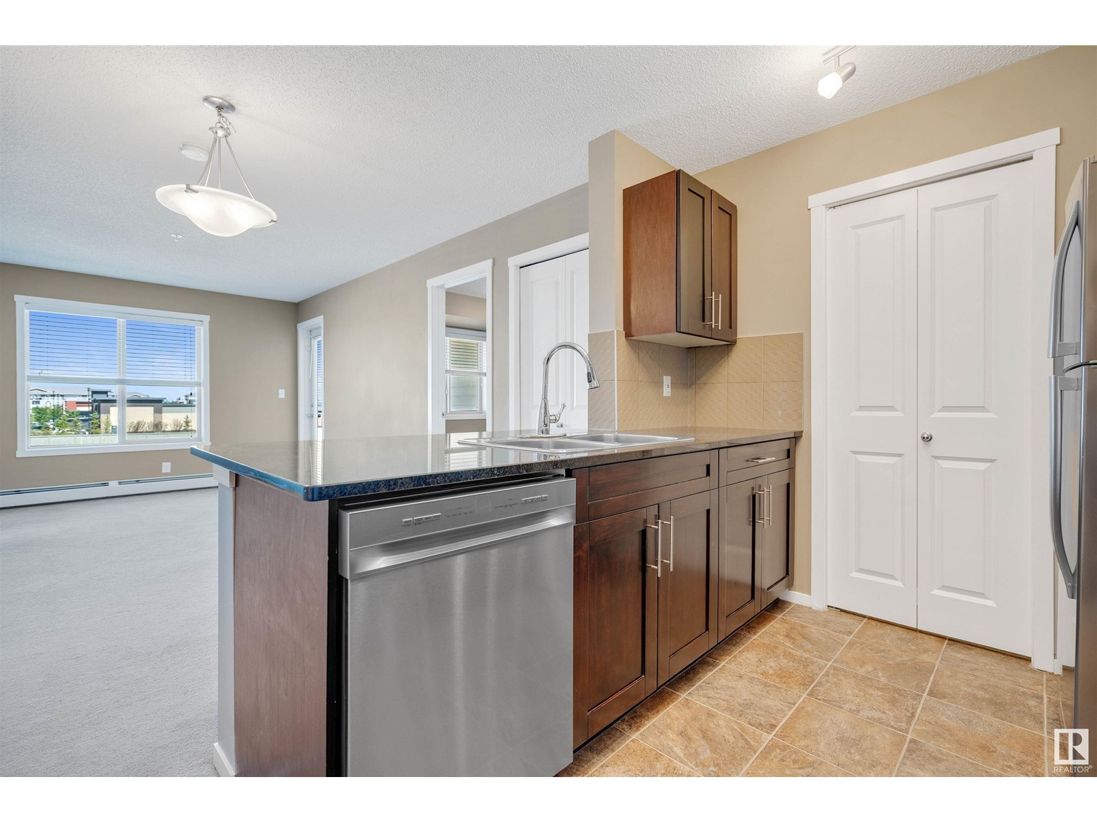 #307 5810 MULLEN PL NW