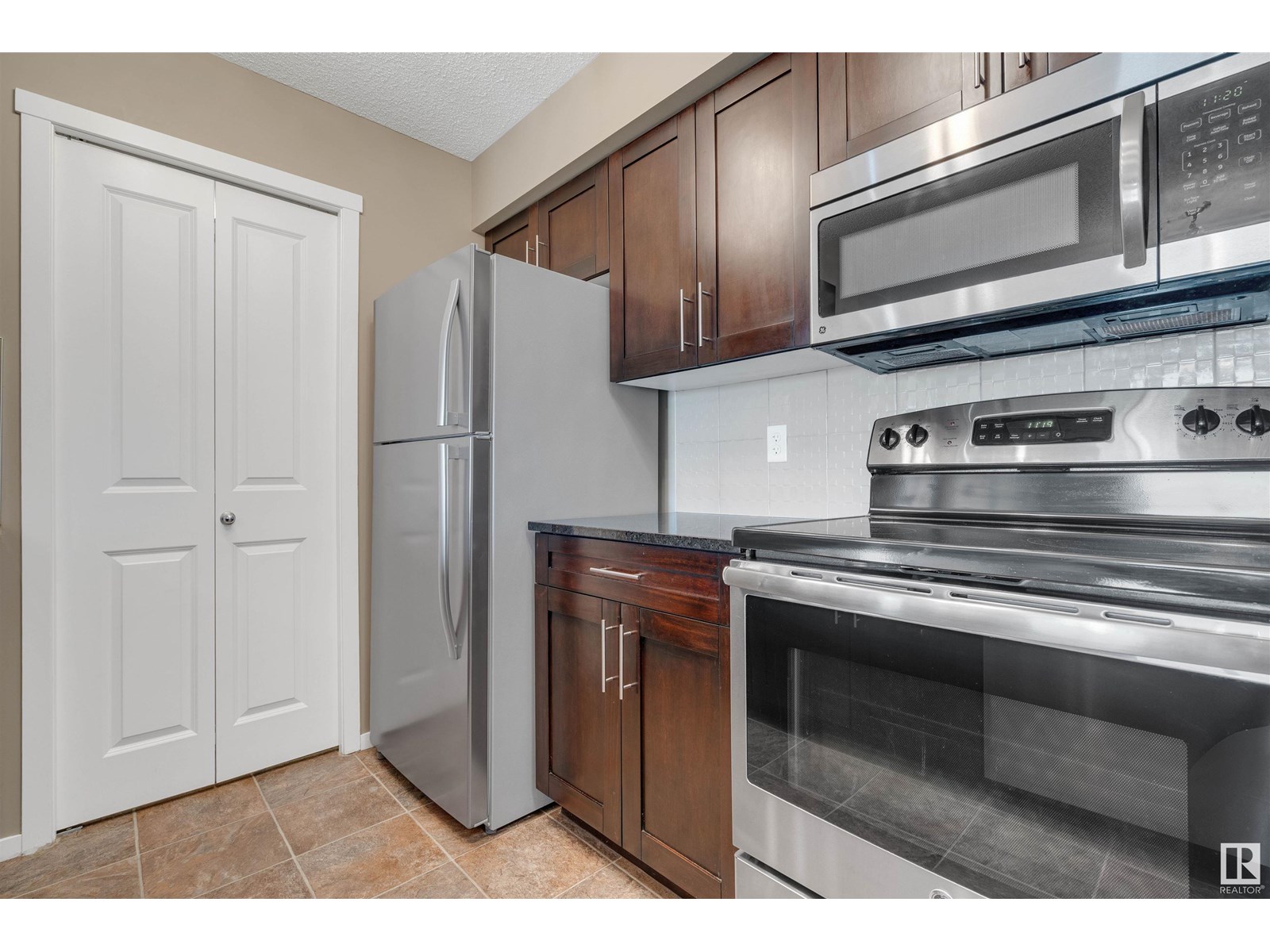 #307 5810 MULLEN PL NW