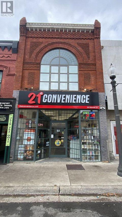44 MARKET STREET Brantford ON N3T2Z5