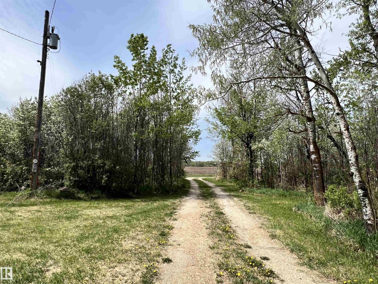 1029 Twp Rd 564